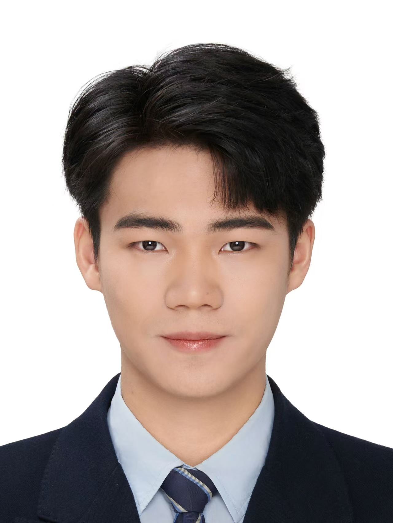 烛龙智元AI产品经理课程导师于老师